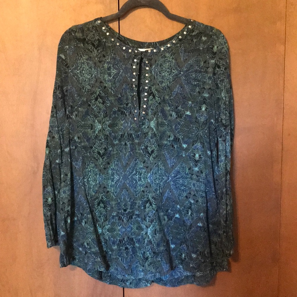 Long sleeve blouse